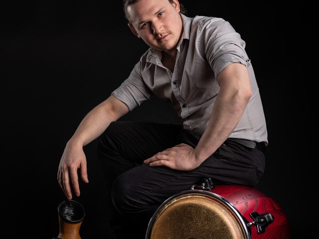DJ CONNEX DJ mixer deejay meets live music deejay plus Robert Pfankuchen Percussion Meinl